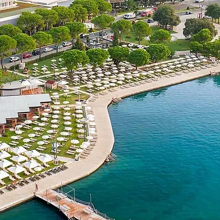 Neptun - Terme & Wellness Lifeclass 4*