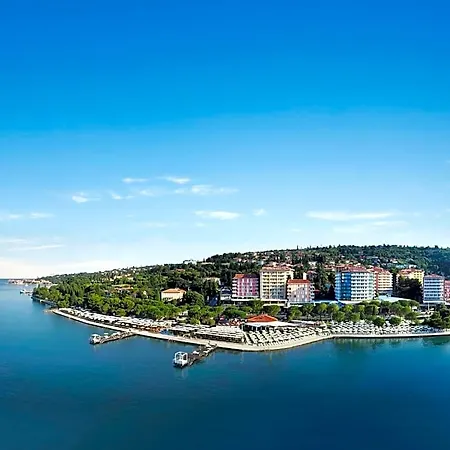 Neptun - Terme & Wellness Lifeclass بورتوروز